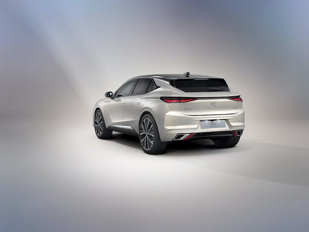 DS4 2021 vs BMW Serie 1 vs Audi A3 vs Mercedes Classe A