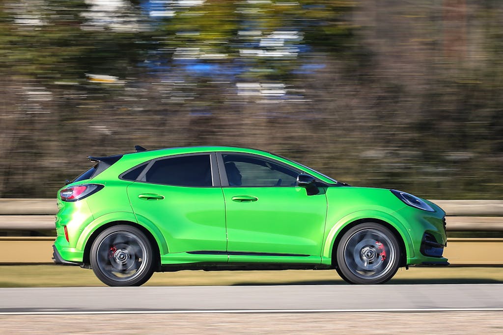 ford puma ST prova - vista laterale