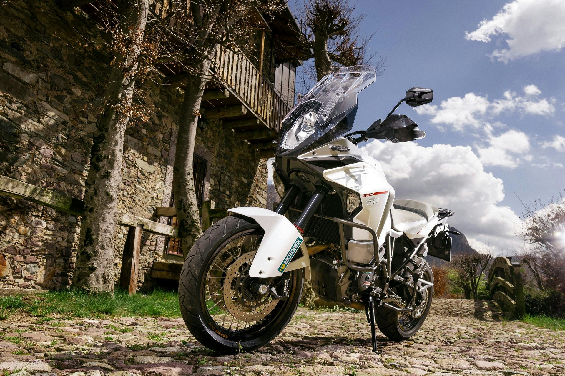 KTM 1290 Super Adventure T