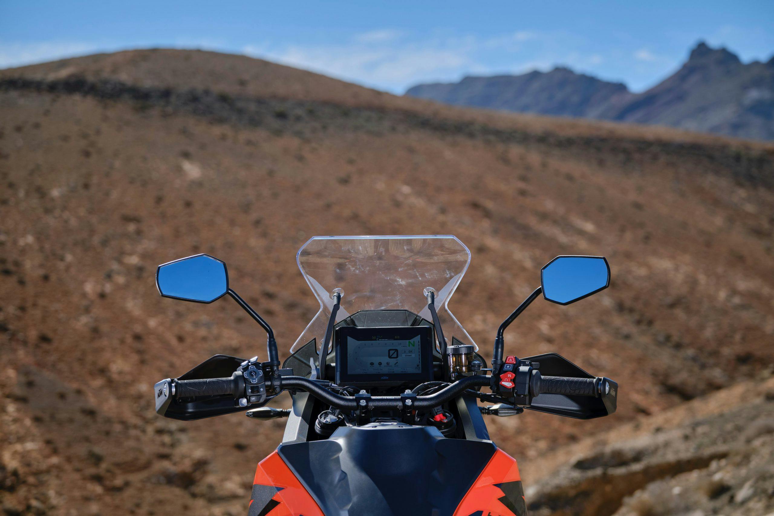 KTM-SUPER-ADVENTURE-1290-S-MY-2021 display tft digitale strumentazione