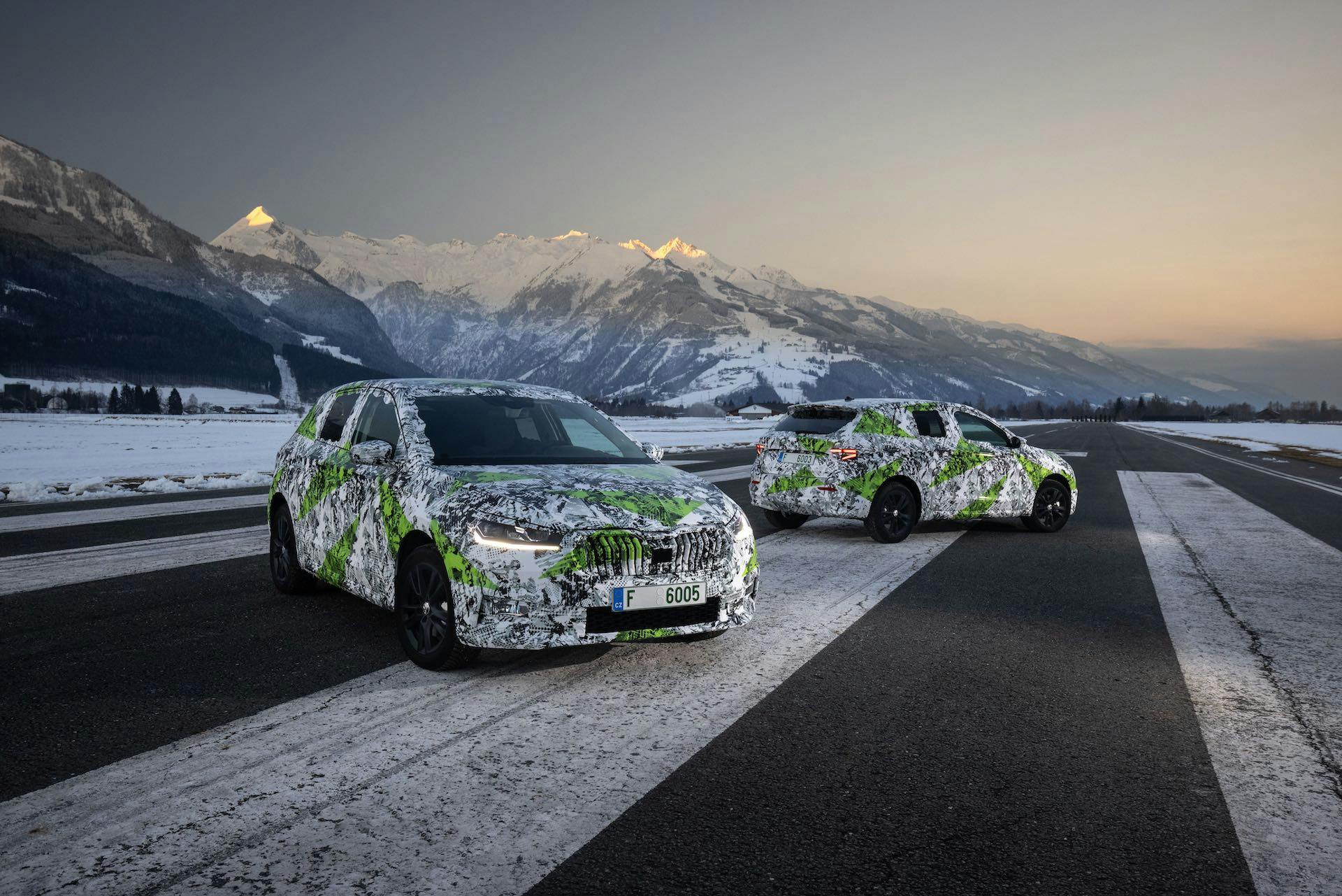 Skoda Fabia - camouflage - front and rear
