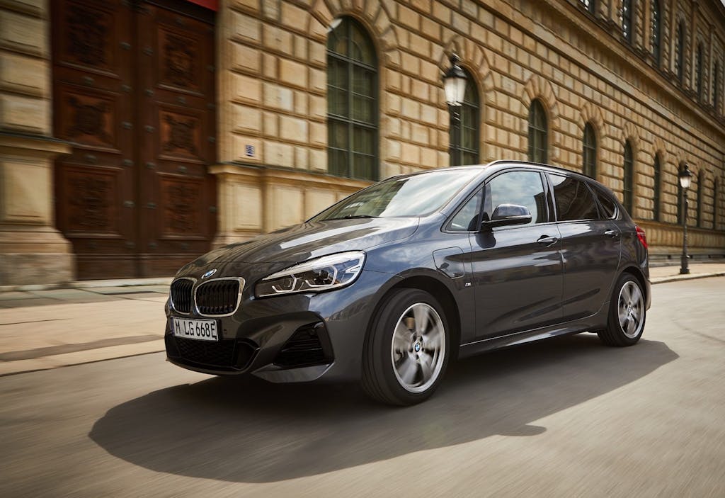 bmw-225xe-ibrido-plug-in