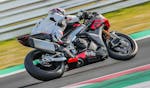 Aprilia RSV4 1100 Factory in pista