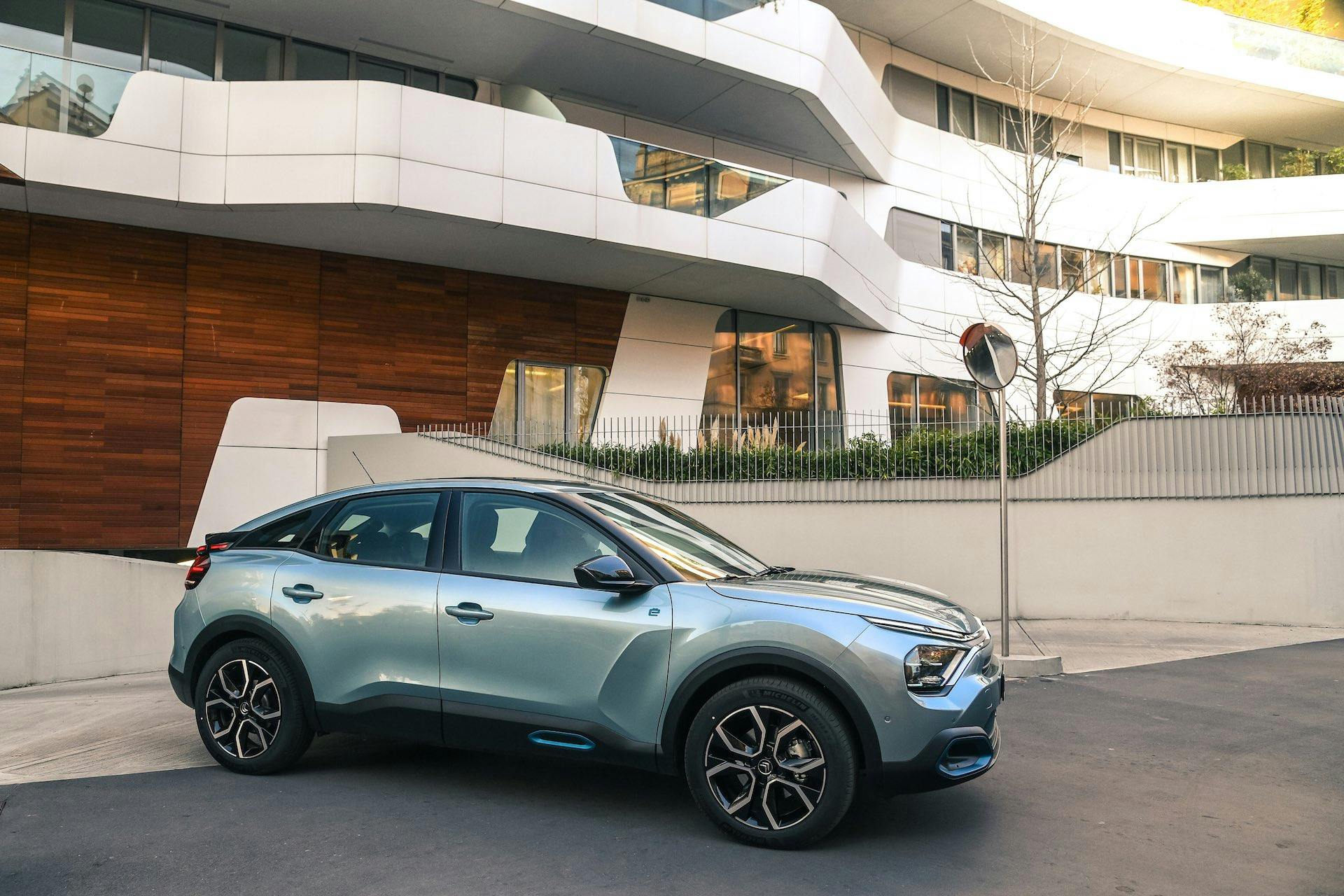 Citroen C4 - laterale