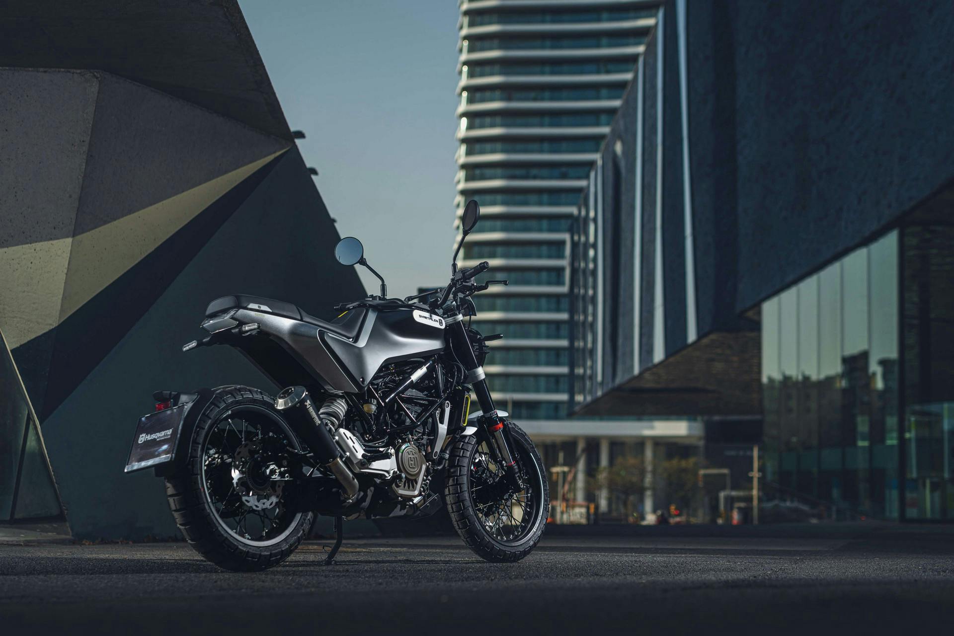 Husqvarna Svartpilen 125