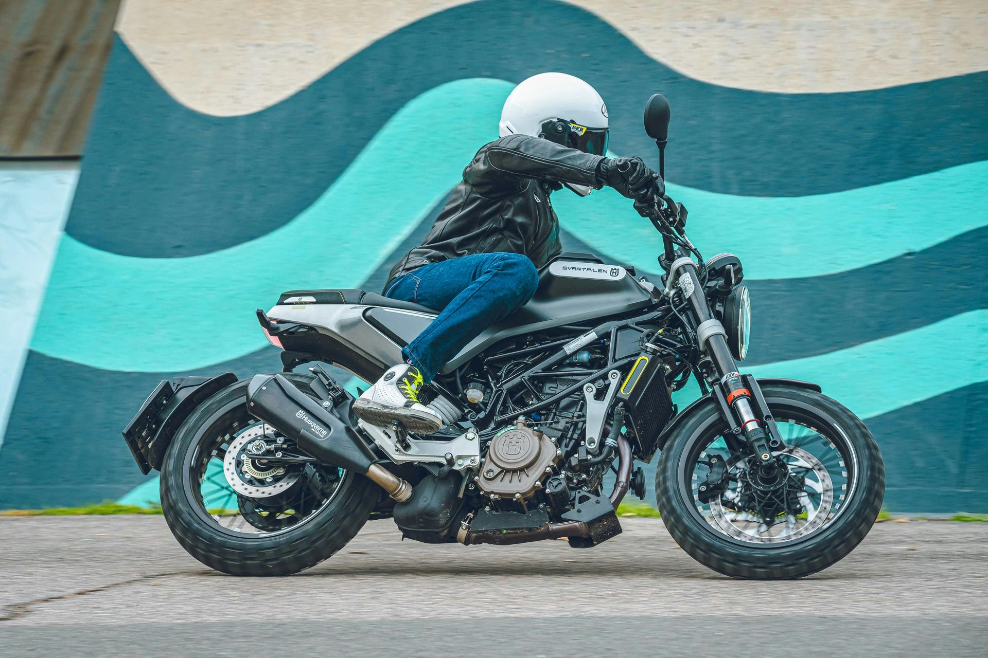 Husqvarna Svartpilen 125