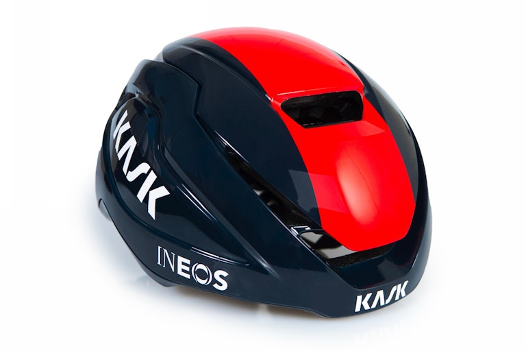 casco Kask Wasabi con flusso aria regolabile, vista tre quarti frontale