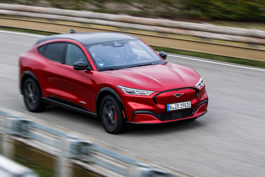 prova ford mustang elettrica