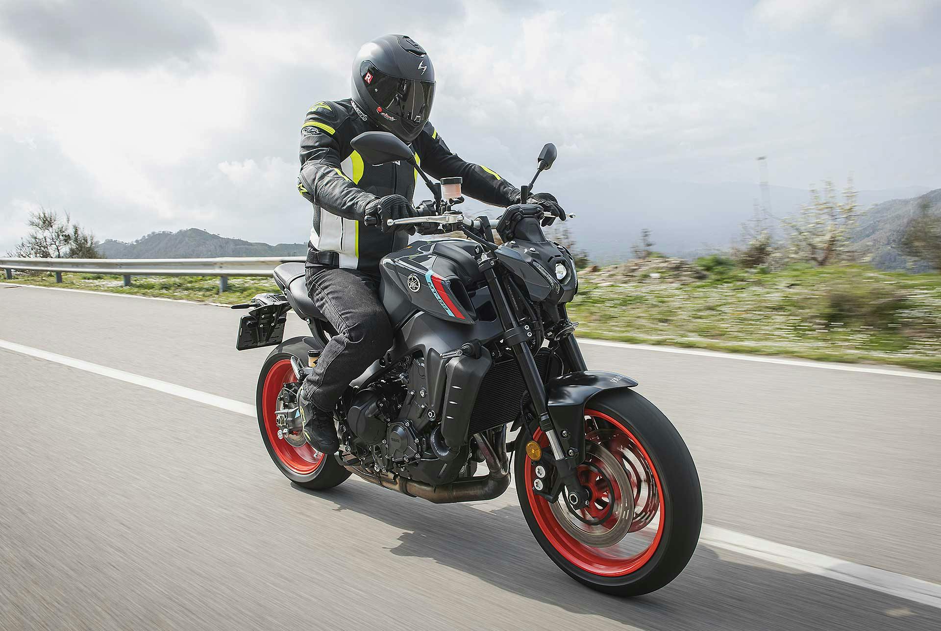 Yamaha MT-09 2021