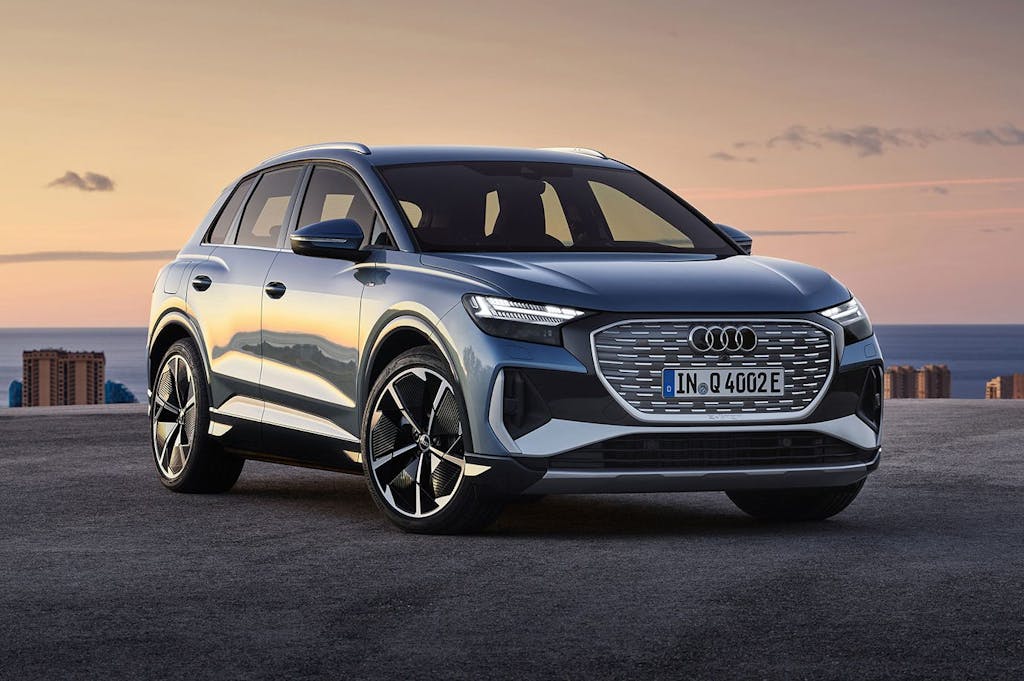 Audi Q4 e-tron - tre quarti frontale statifca