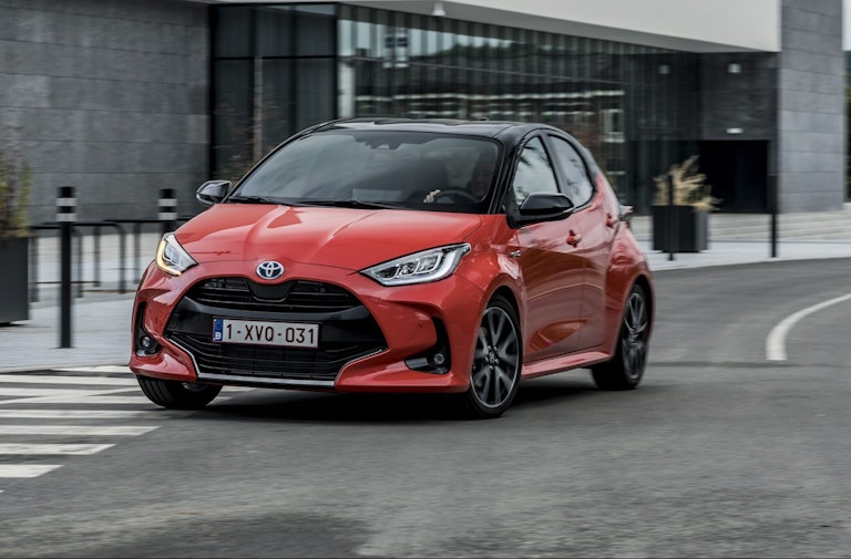 toyota yaris vs citroen c3