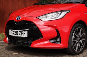 toyota yaris vs citroen c3