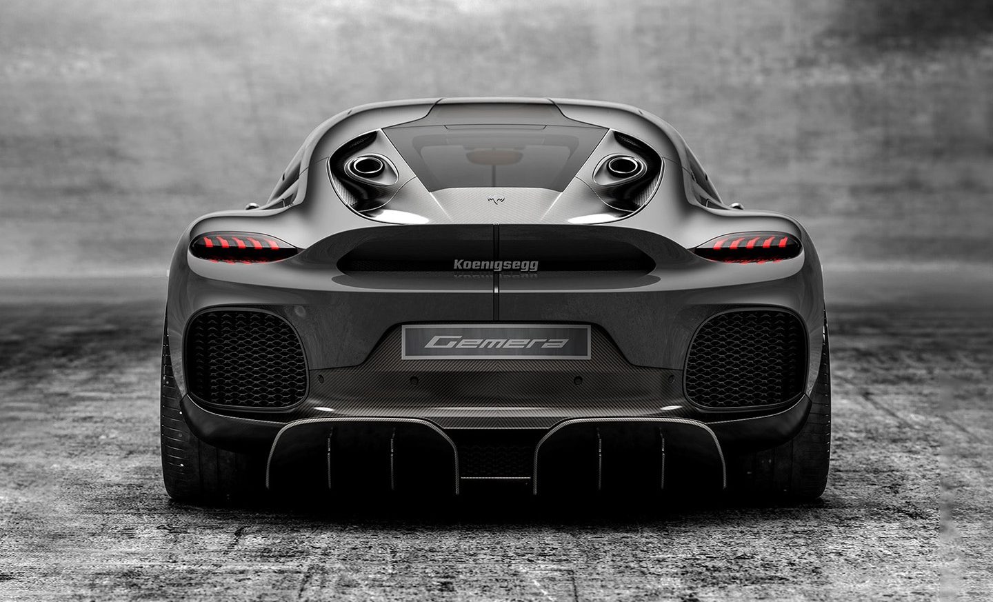 Vista posteriore della silhouette della Koenigsegg Gemera tre cilindri