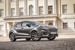 ford_puma_st-line_vignale statiche-grigia