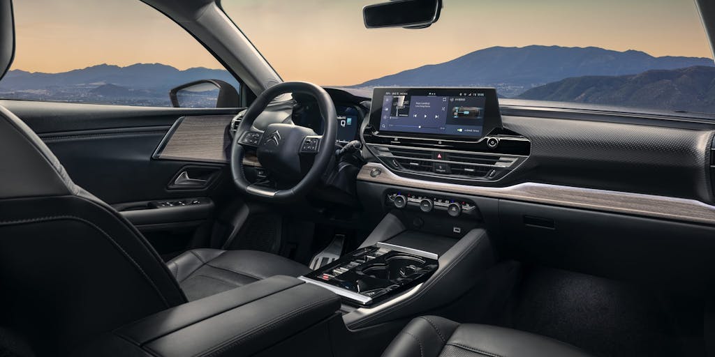 Nuova Citroën C5 X plancia