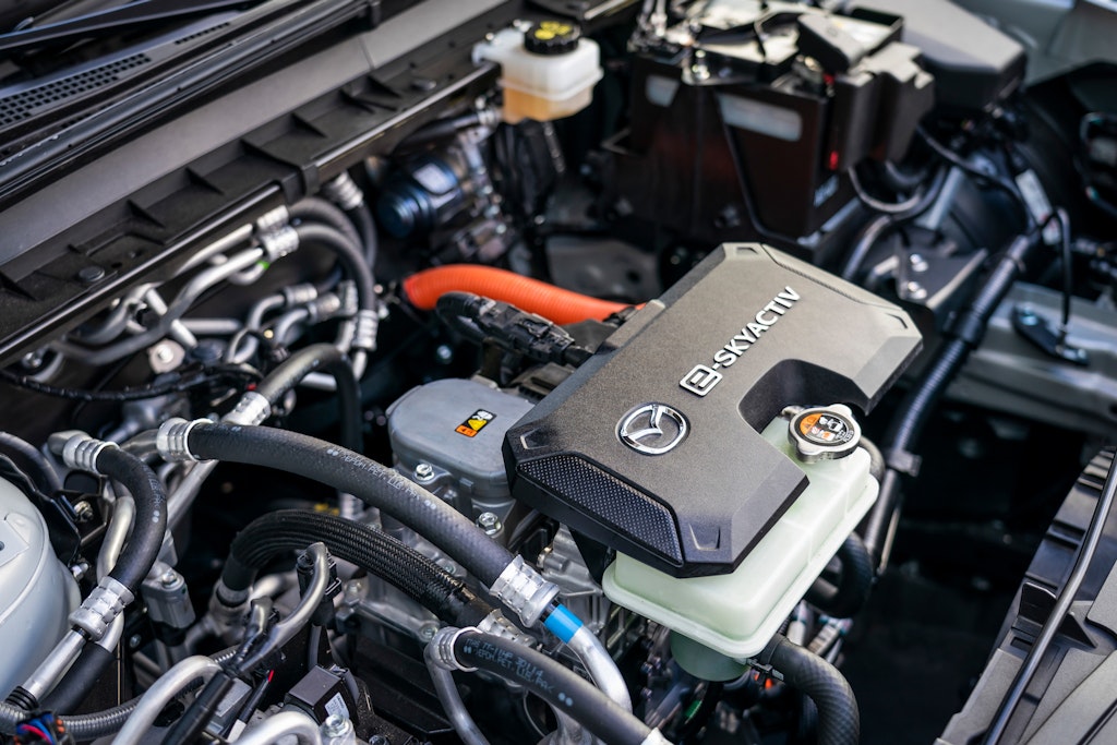 Mazda MX-30 - vano motore