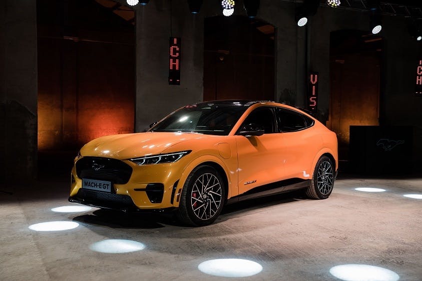 Ford Mustang Mach-e GT - statica frontale