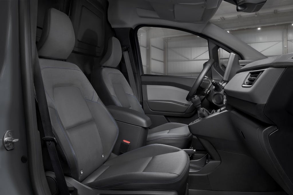 Nissan Townstar - vista abitacolo