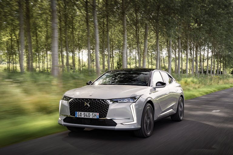 DS4 - dinamica tre quarti frontale