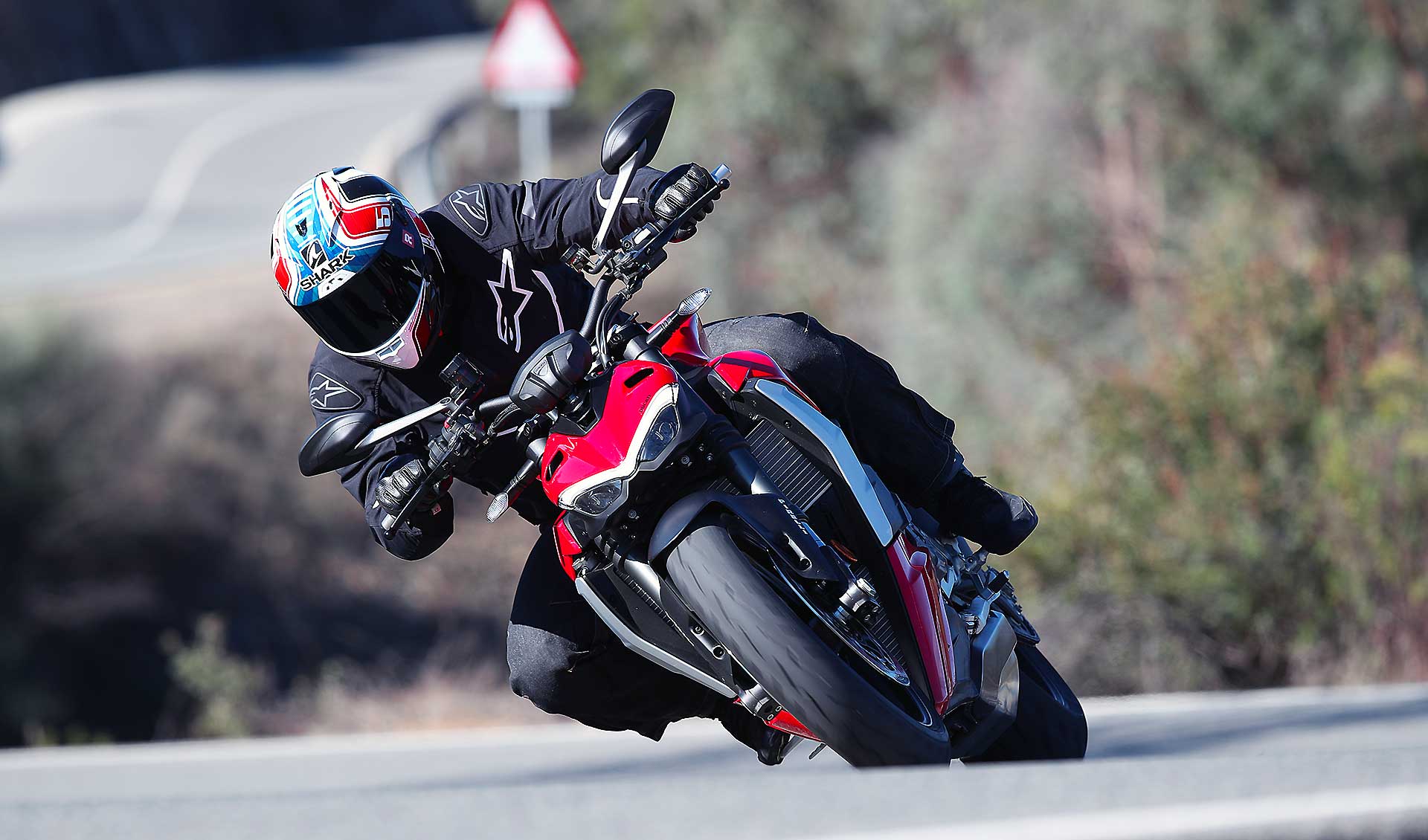 Ducati Streetfighter V2