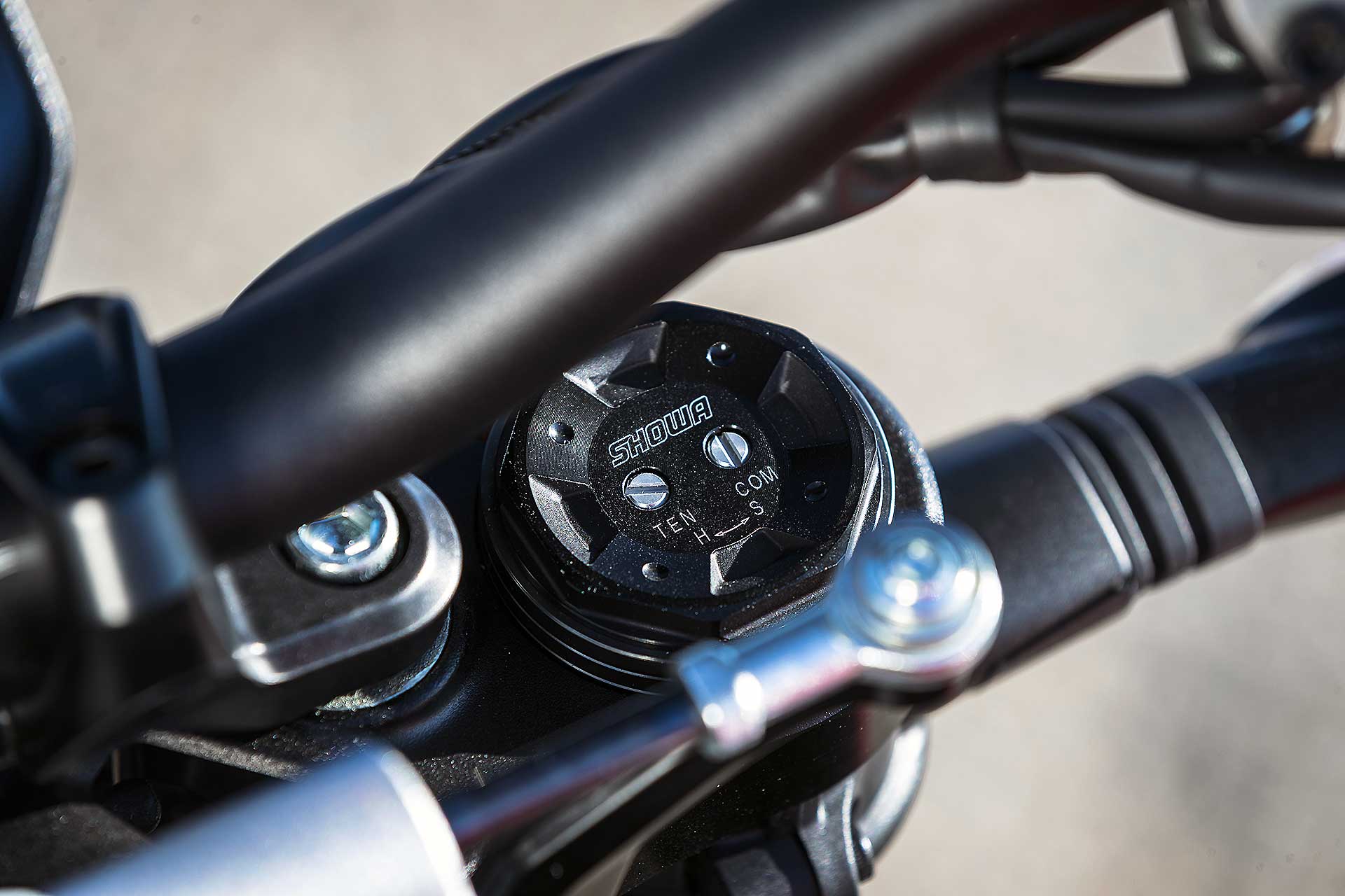 Ducati Streetfighter V2 forcella regolazioni