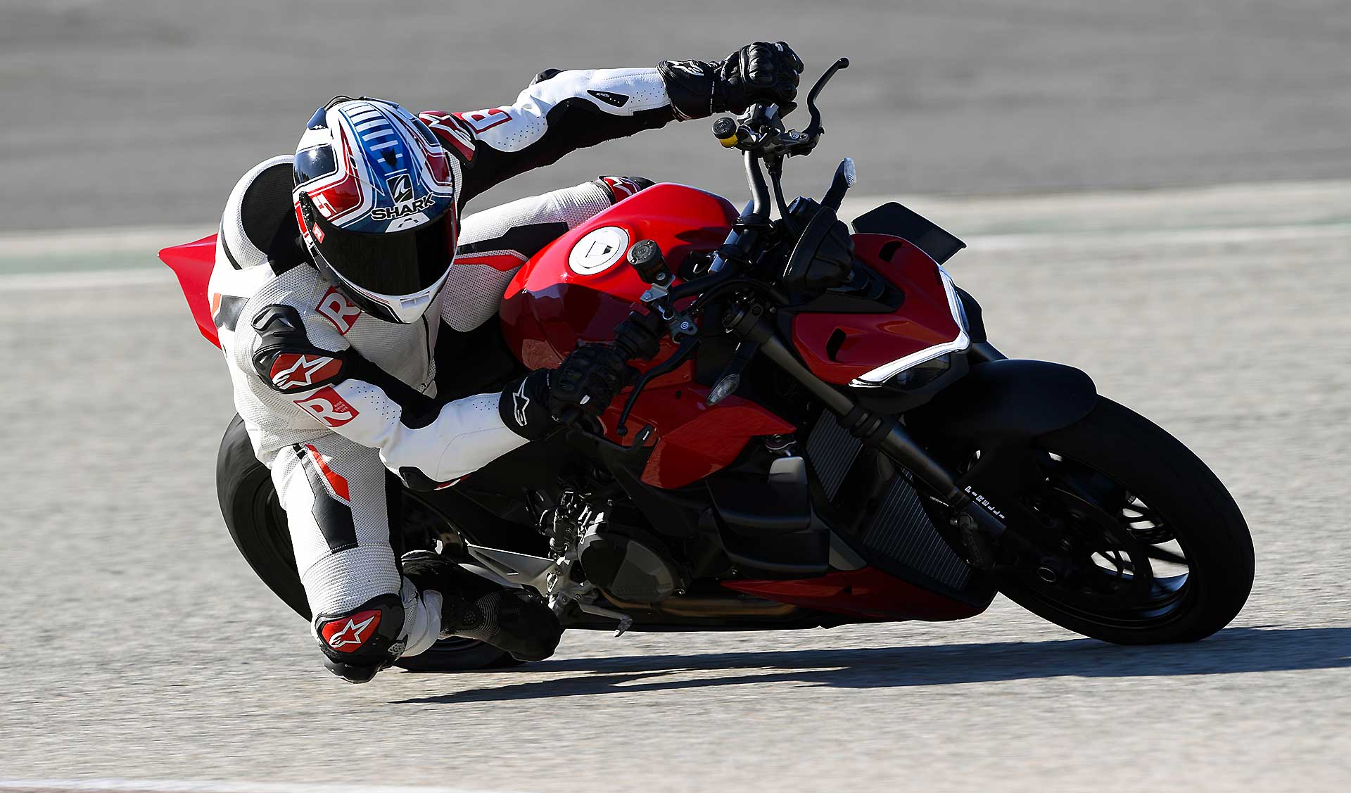 Ducati Streetfighter V2