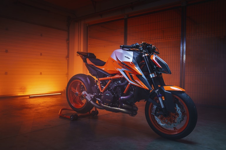 KTM 1290 Super Duke R EVO