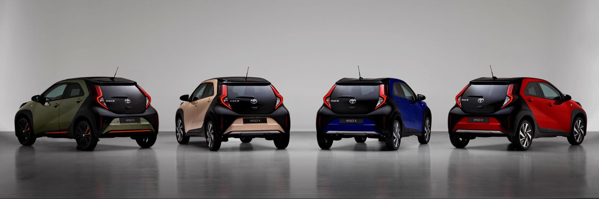 Toyota Aygo X - set colorazioni posteriore