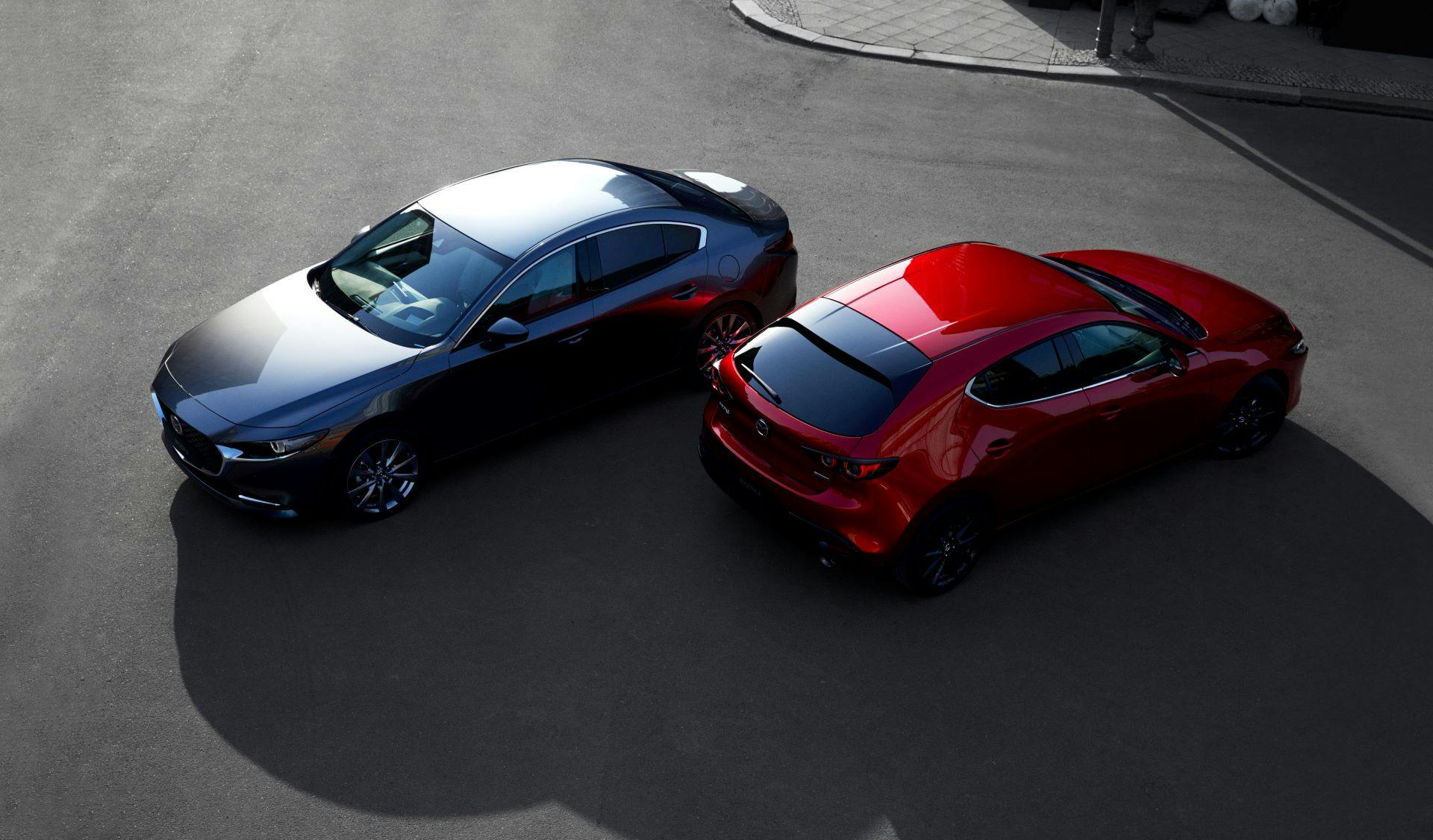 Mazda 3 2022 berlina e sedan - statica alta