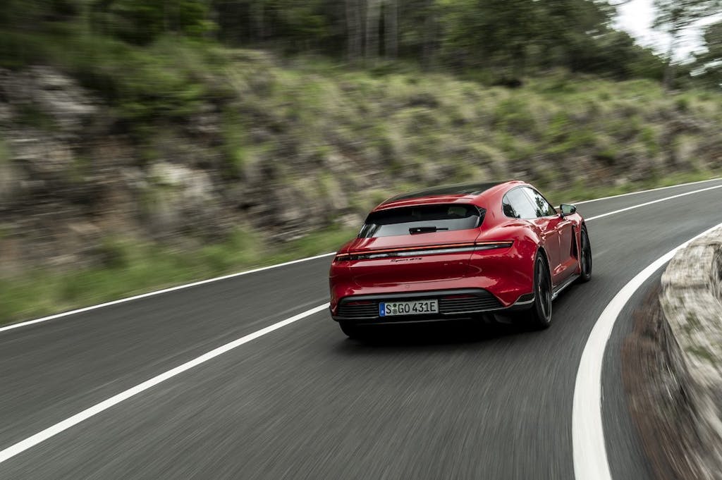 Porsche Taycan Sport Turismo GTS, la prova
