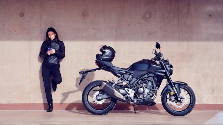 HONDA CB300R 2022