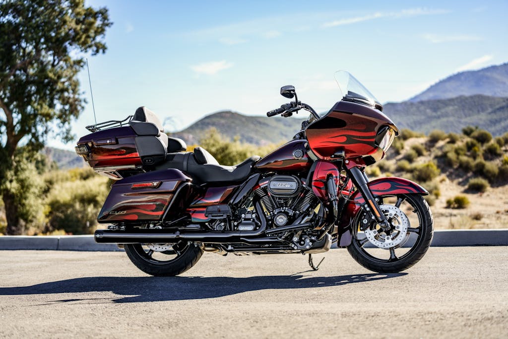 CVO, Street Glide, Road Glide e Low Rider: ecco il 2022 di Harley-Davidson