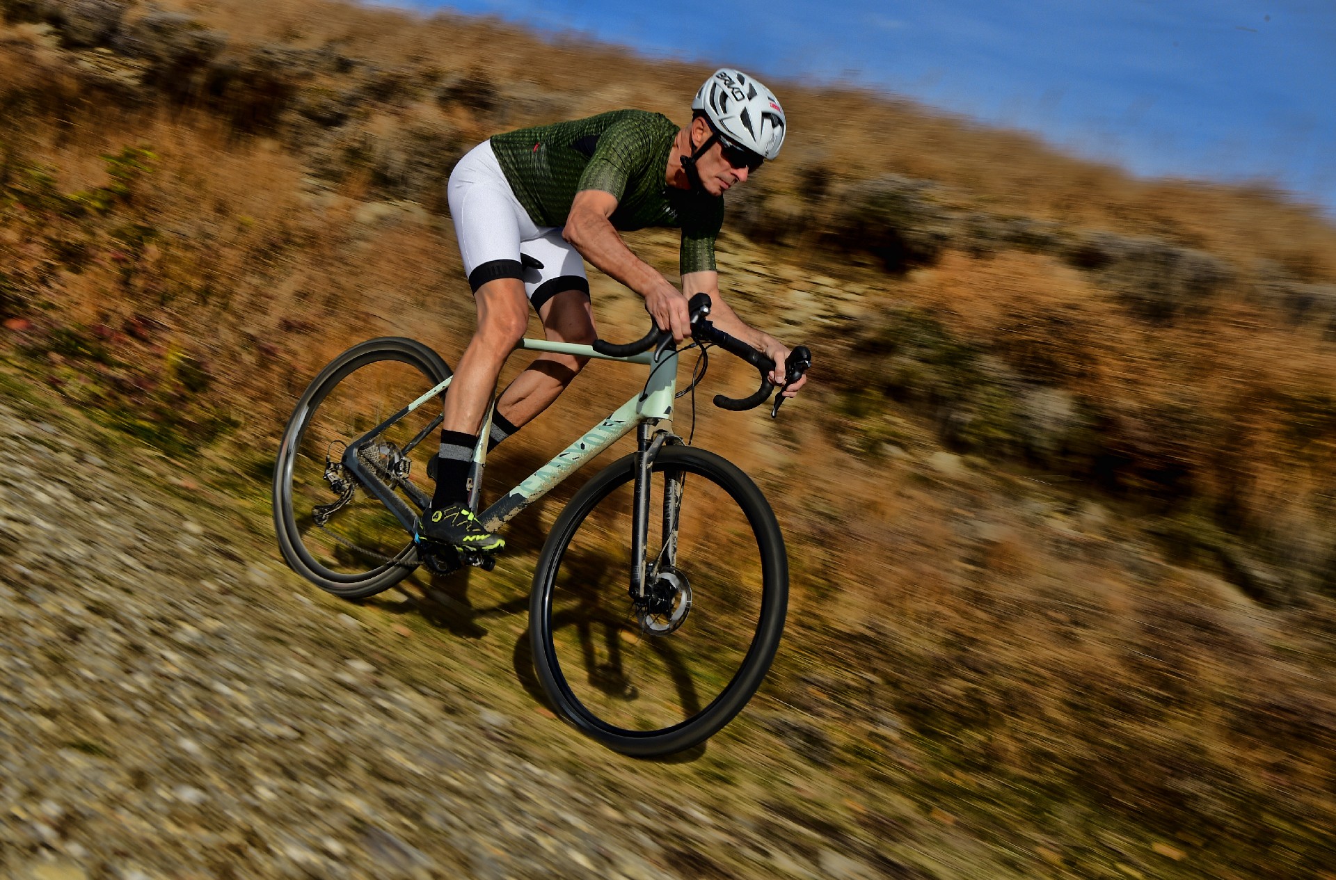 canyon grizl suspension movimento laterale off road discesa