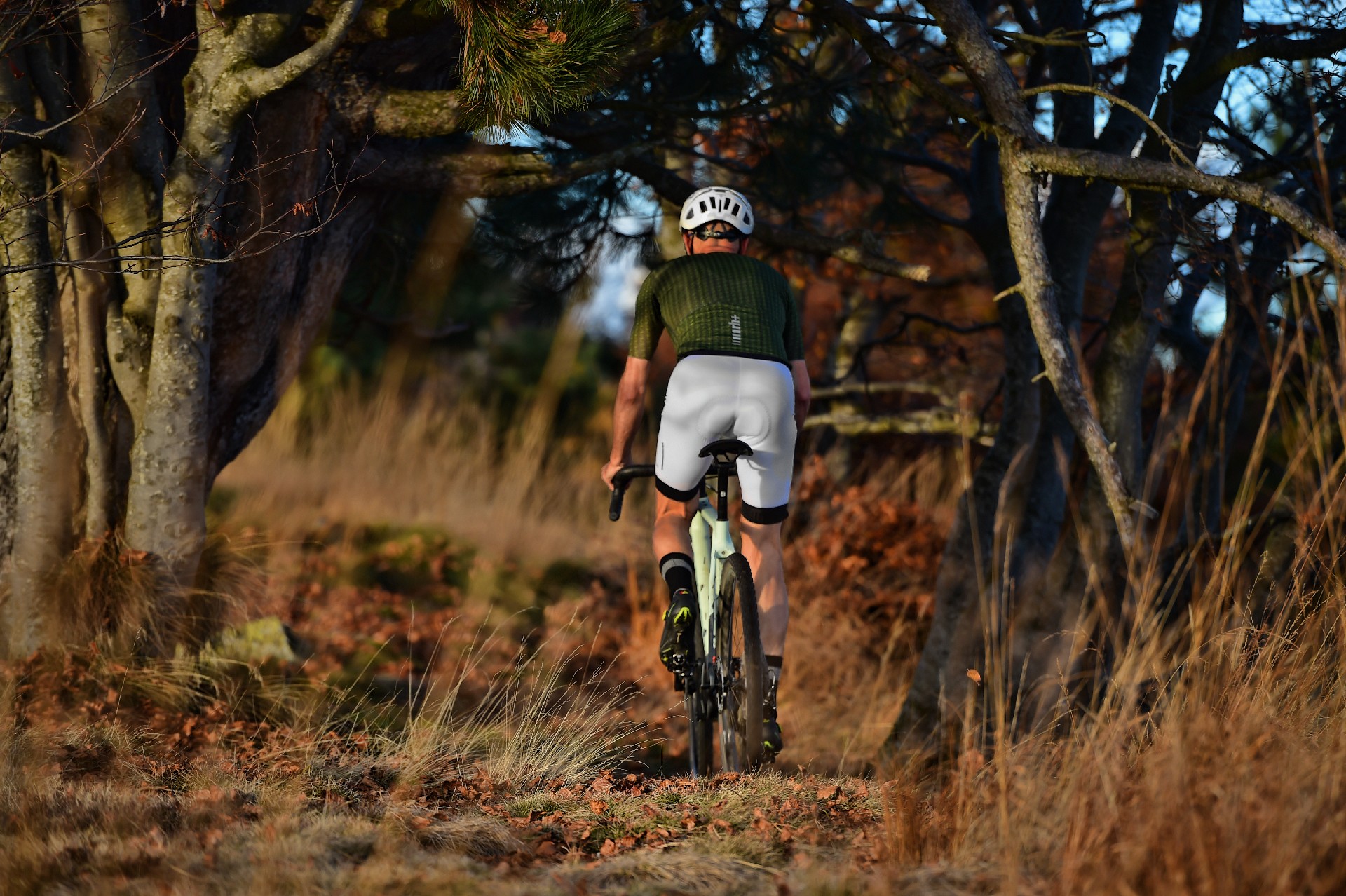 canyon grizl suspension movimento posteriore off road salita