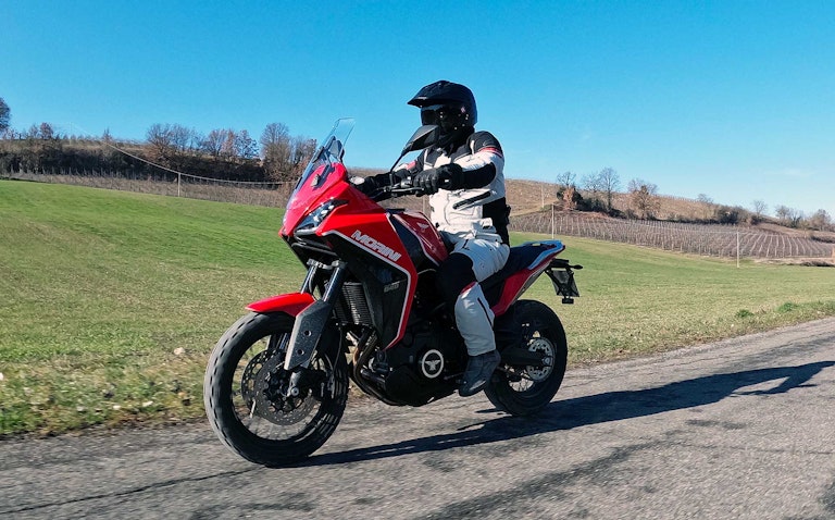 Moto Morini X-Cape 650