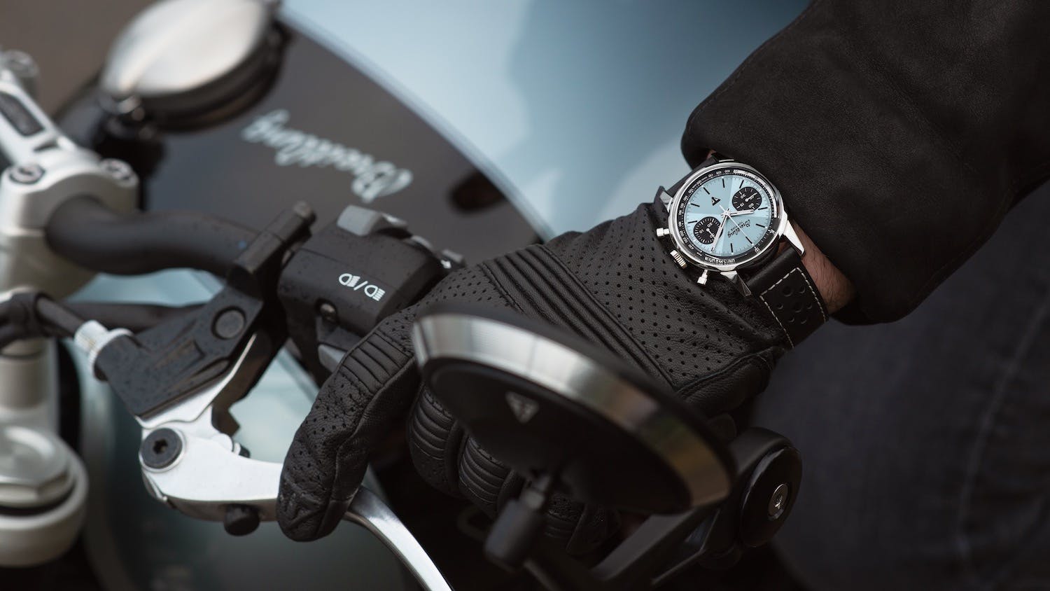 TRIUMPH SPEED TWIN BREITLING LIMITED EDITION
