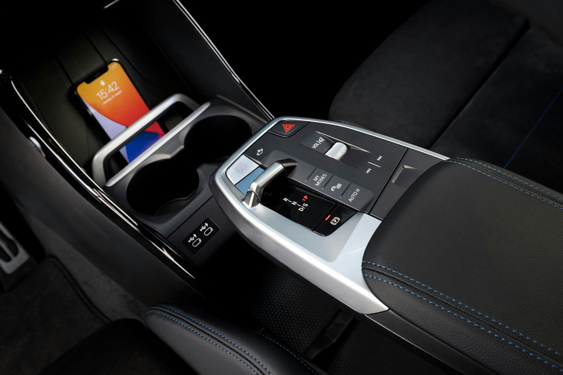 BMW Serie 2 Active Tourer - tunnel centrale