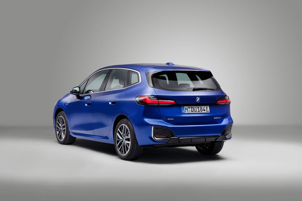 BMW Serie 2 Active Tourer - statica tre quarti posteriore