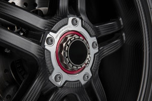 Ducati Panigale V4 SP2 cerchio moto in carbonio