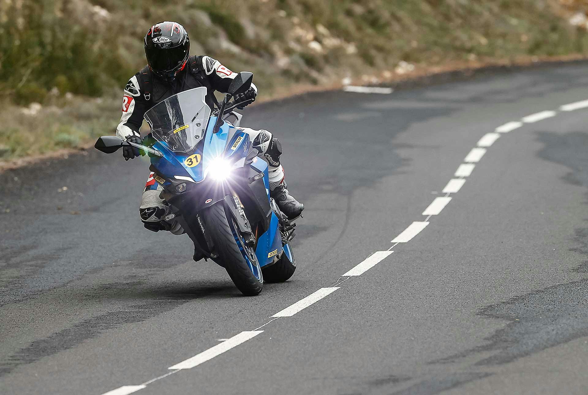 Dunlop RoadSmart IV GSX-S1000