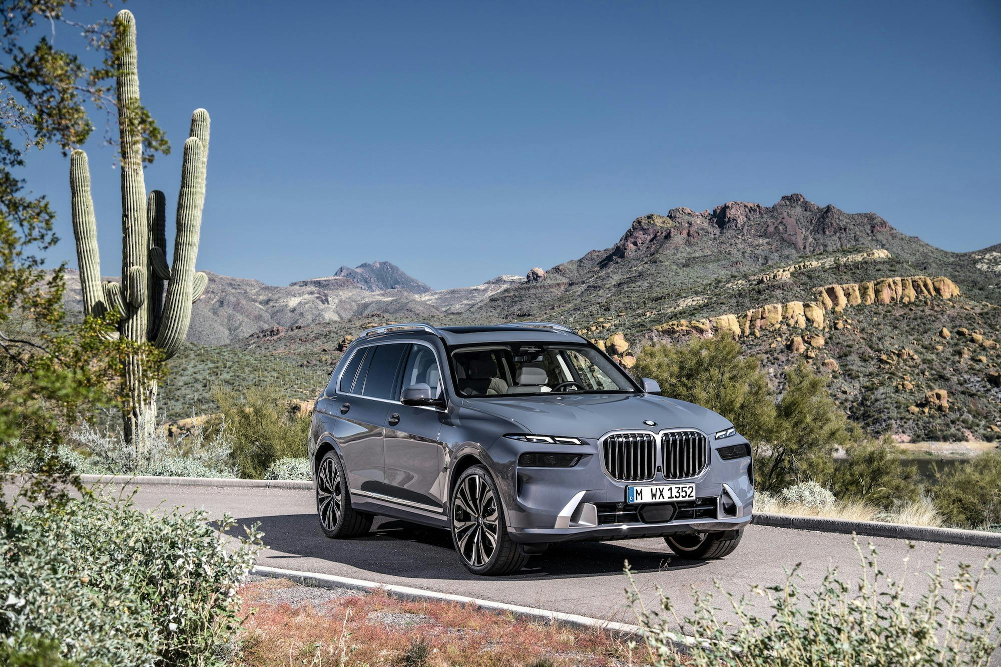 BMW X7 restyling 2022