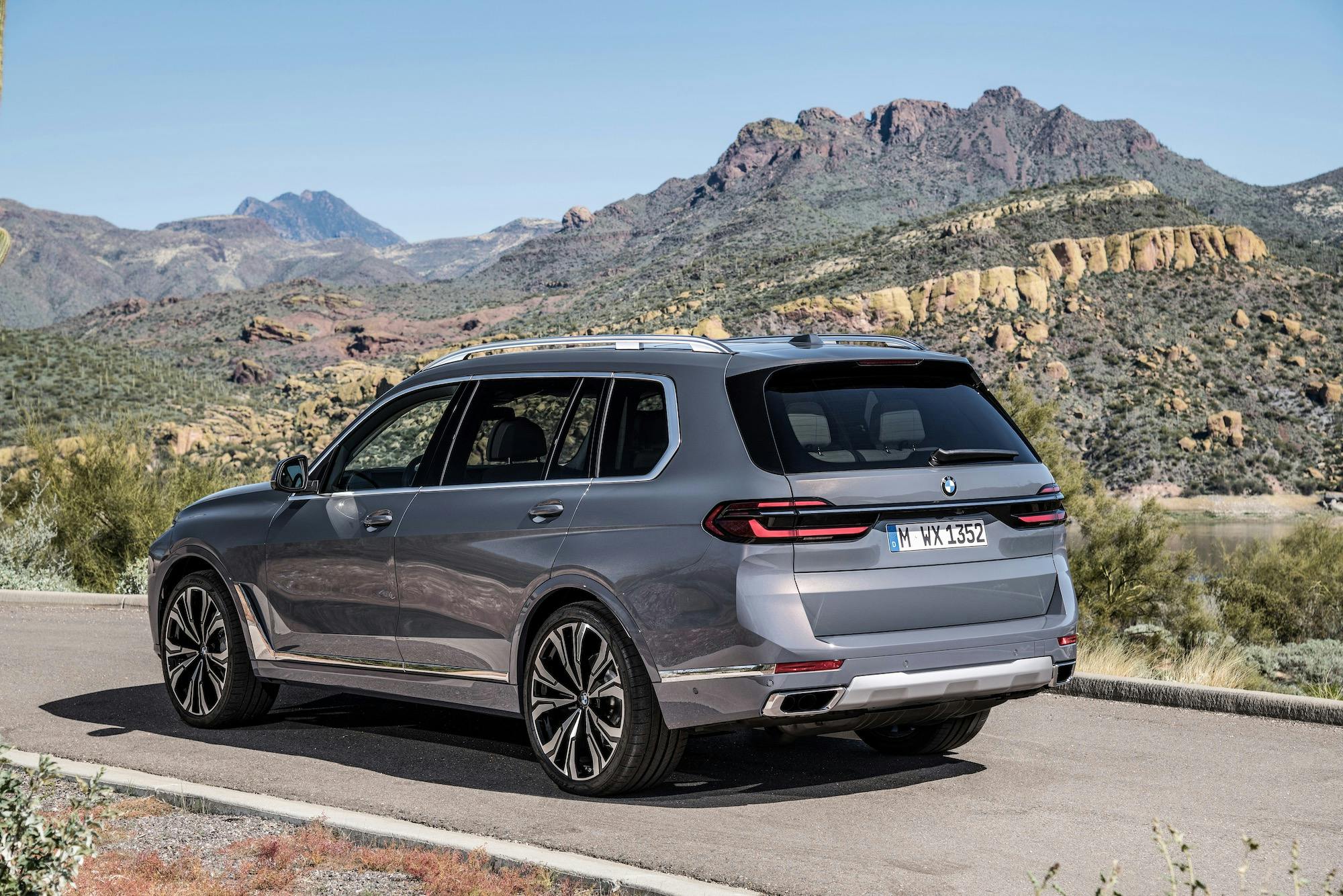 BMW X7 restyling 2022