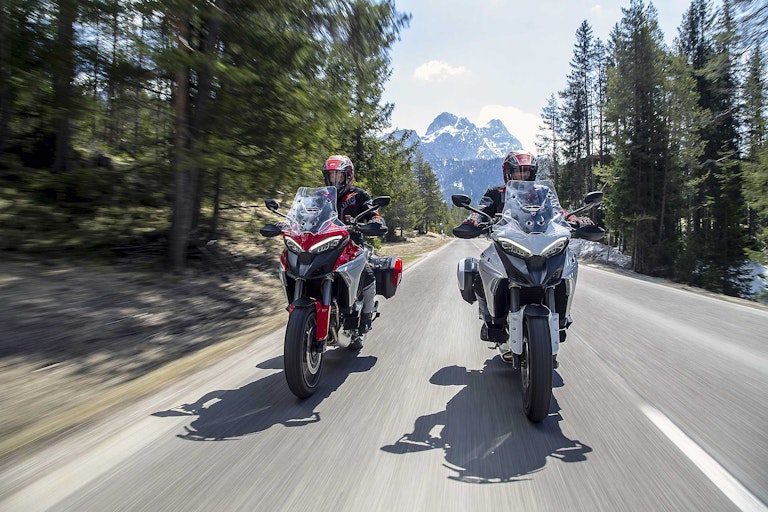 Ducati Multistrada V4 2022 montagna