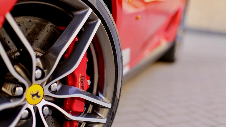 Ferrari Purosangue, motore V12, SUV più potenti