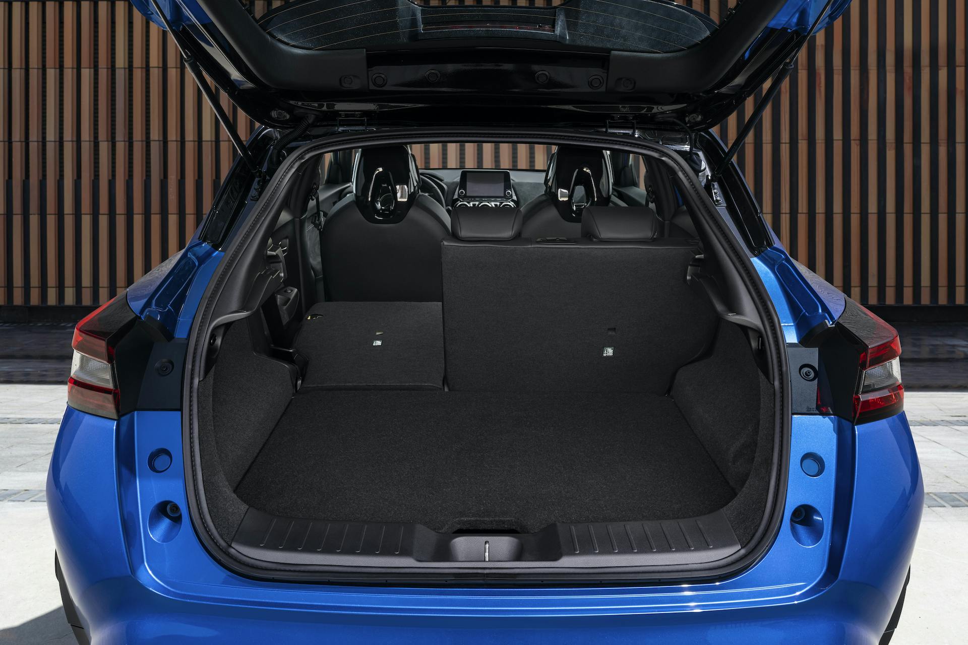 Nissan JUKE Hybrid - bagagliaio