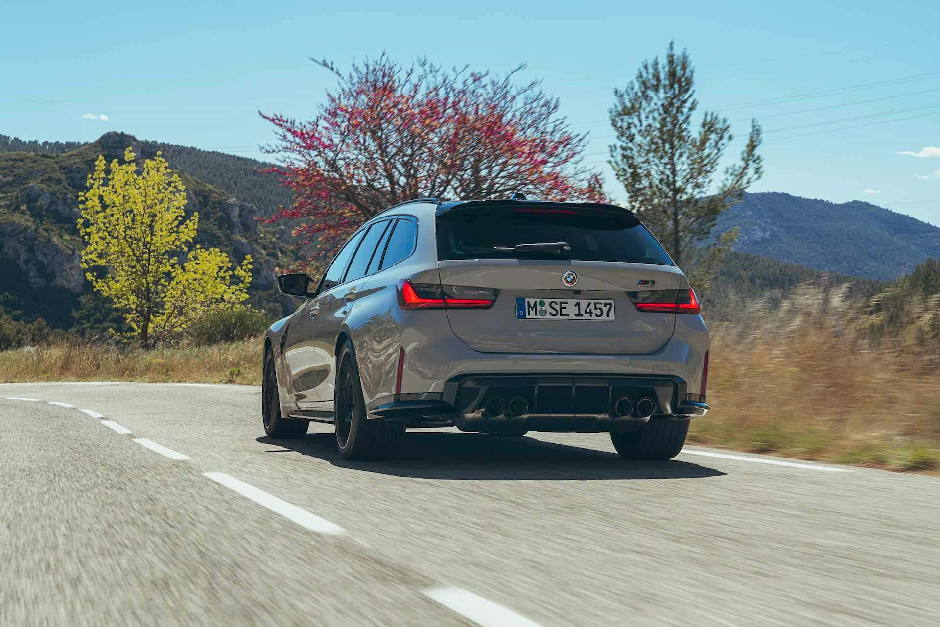 BMW M3 Touring - vista posteriore