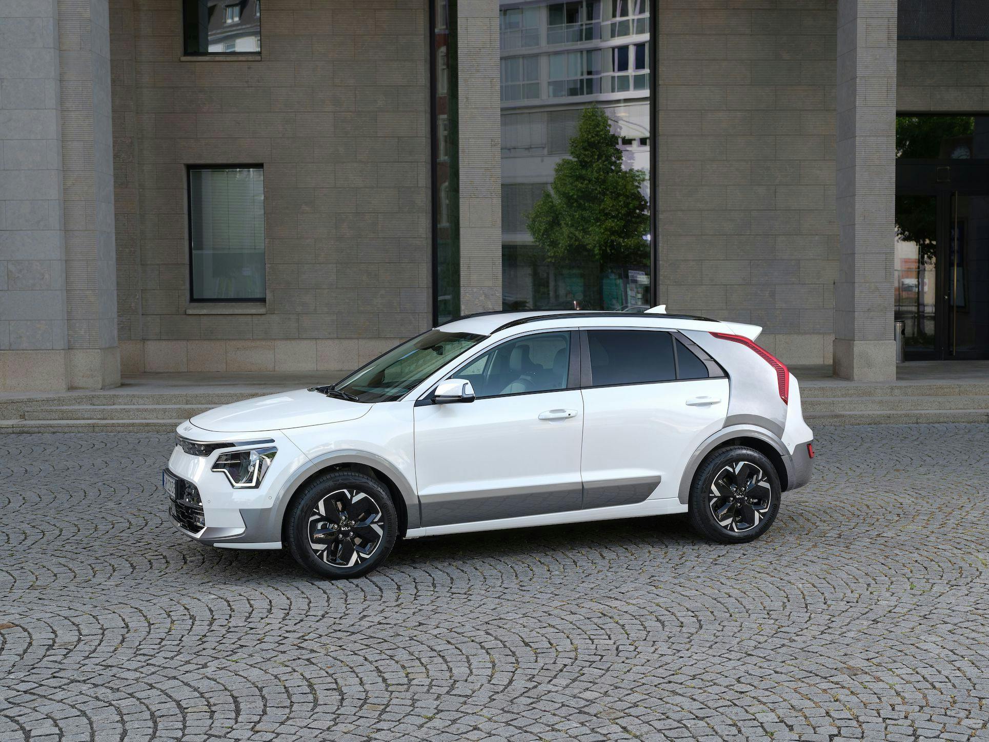 nuova kia_niro_elettrica - bianca