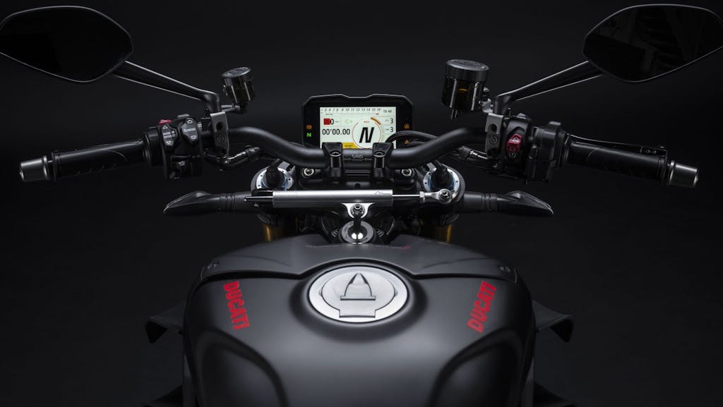 Nuova Ducati Streetfighter V4 2023 strumentazione