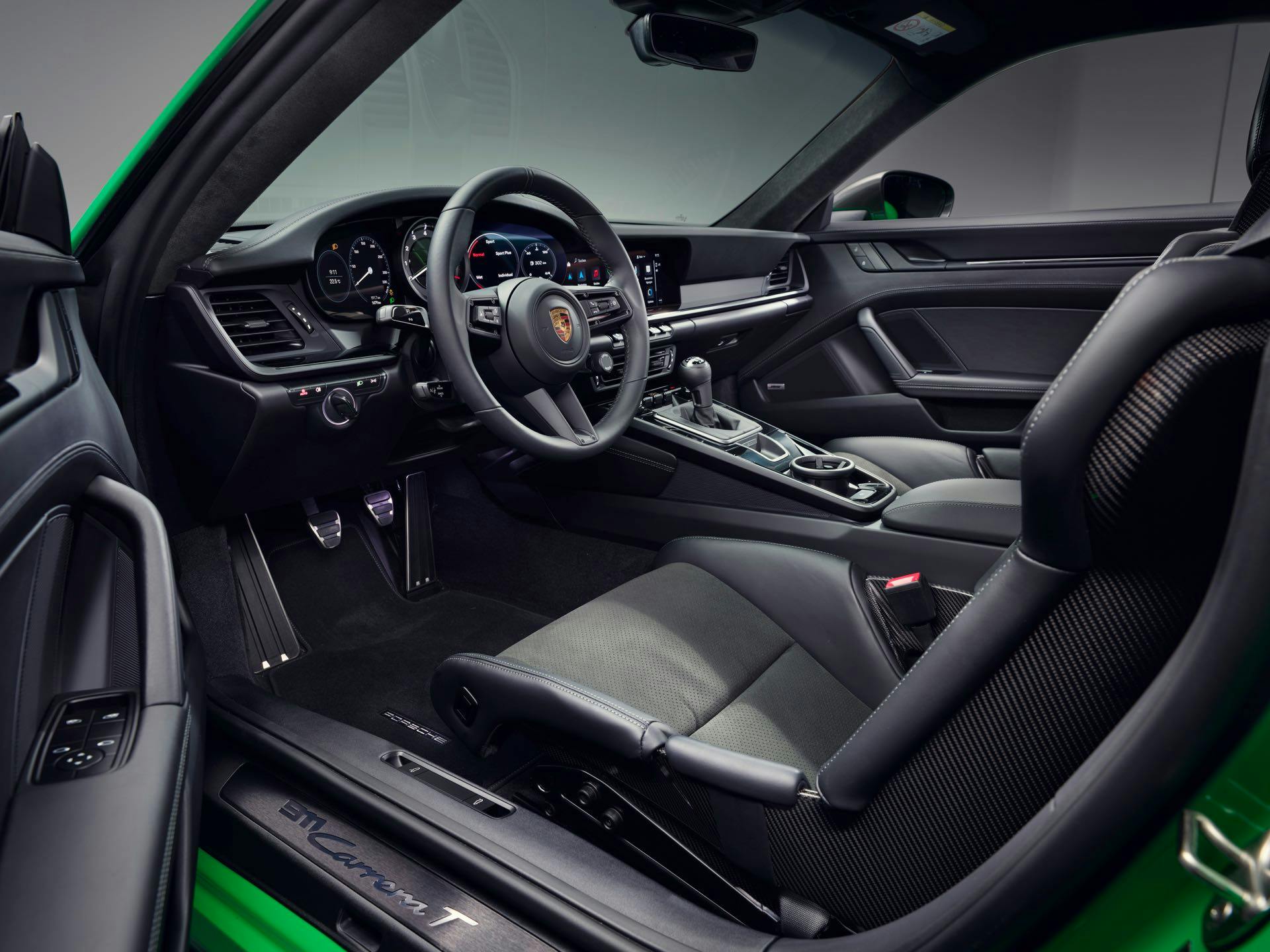 Porsche 911 T interno