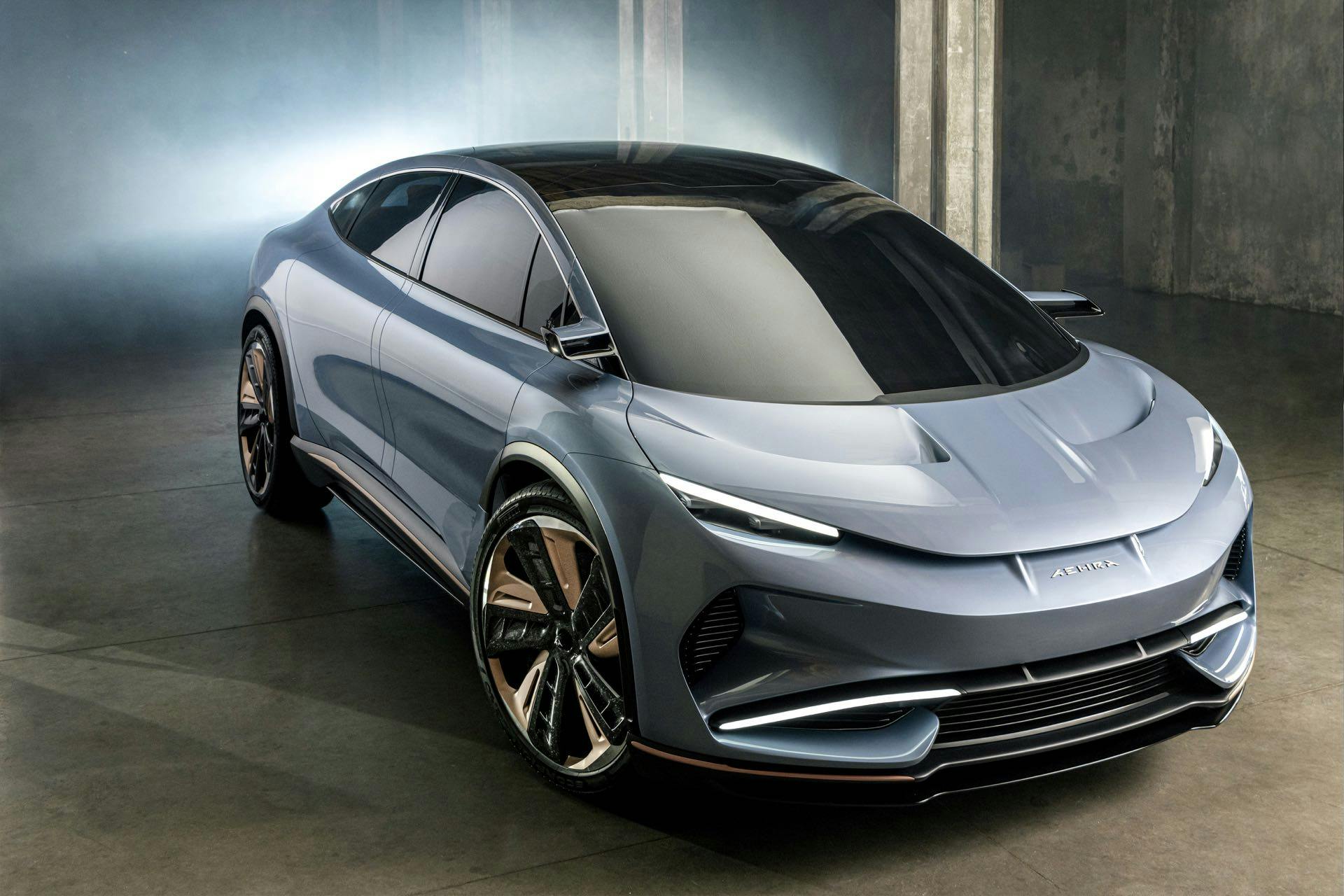 Aehra SUV elettrico